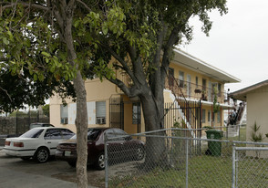 1637 NW 59th St Apartments