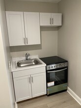 2144 Bridge St, Unit B1 in Philadelphia, PA - Building Photo - Building Photo