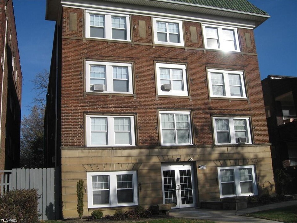 14814 Clifton Blvd-Unit -404 in Lakewood, OH - Building Photo