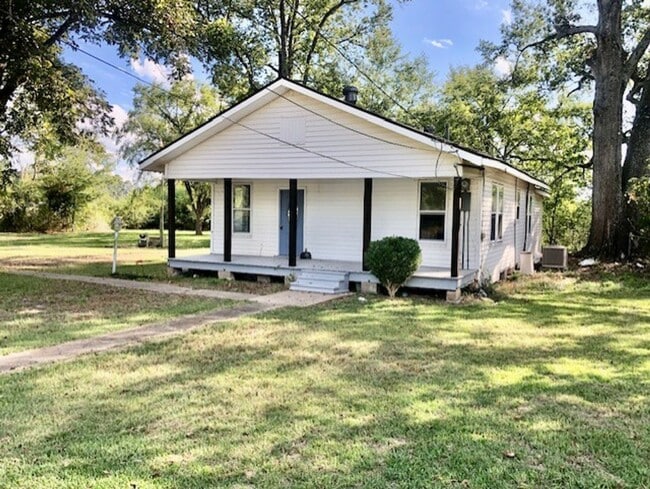 5421 Old Mooringsport Rd in Shreveport, LA - Building Photo - Building Photo
