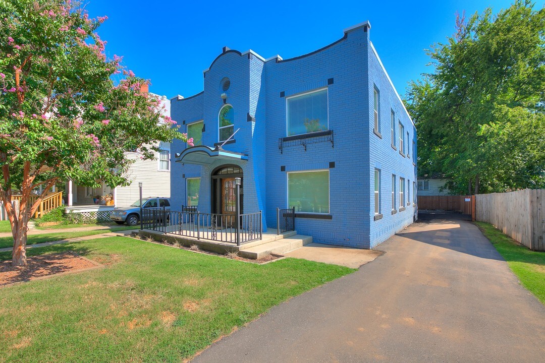 1308 NW 16th St-Unit -1 in Oklahoma City, OK - Foto de edificio
