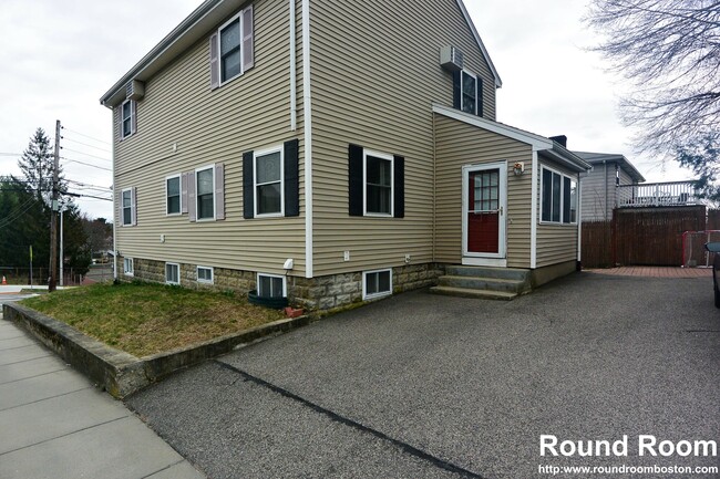 56 Westminster Ave in Watertown, MA - Building Photo - Building Photo