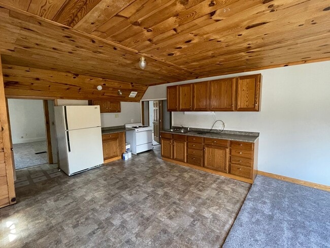 1000 Division St S in Northfield, MN - Building Photo - Building Photo