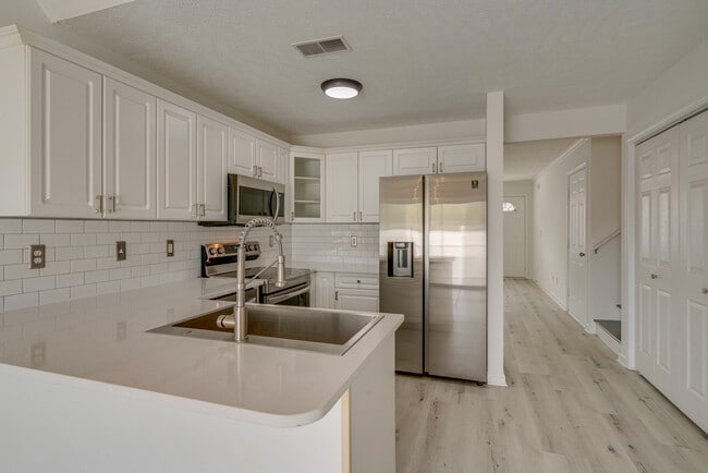 property at 2120 Lebanon Pike