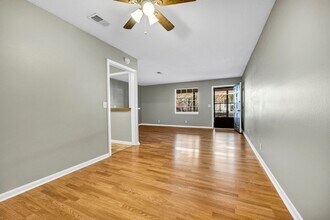 321 Cambout St in Columbia, SC - Building Photo - Building Photo