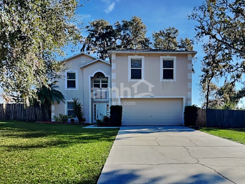 3429 Sleepy Hill Oaks St in Lakeland, FL - Building Photo