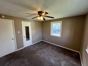 509 Ruddle Ave in Anderson, IN - Building Photo - Building Photo