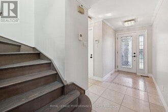 1873 Du Clairvaux Rd in Ottawa, ON - Building Photo - Building Photo