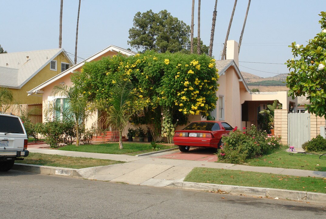 416 Fillmore St in Fillmore, CA - Building Photo