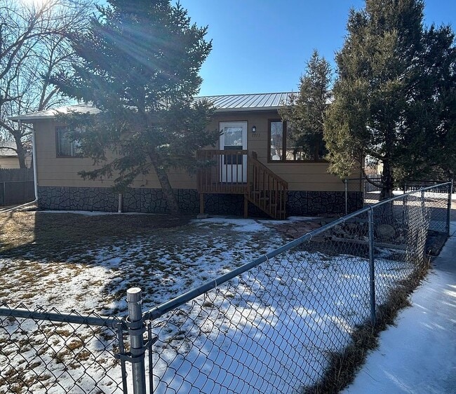property at 1511 Harding Ct