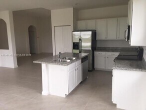 11842 SW 253rd Terrace in Homestead, FL - Building Photo - Building Photo