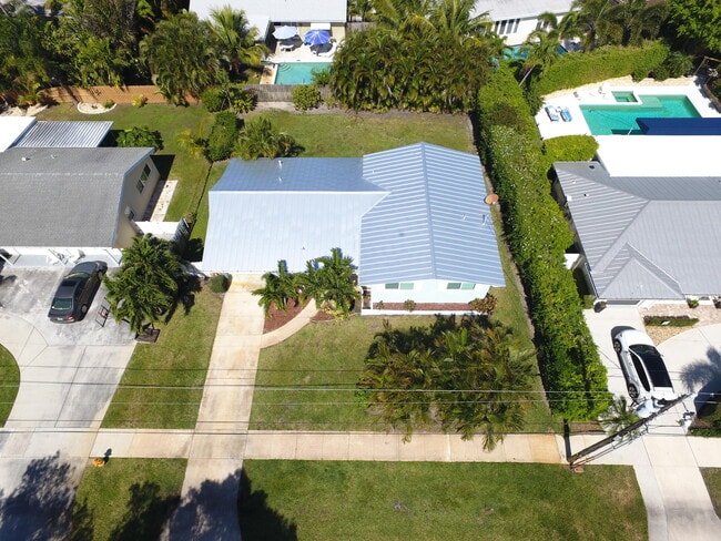 743 Ibis Way in North Palm Beach, FL - Building Photo - Building Photo