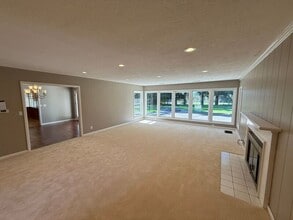 4135 Rivercrest Dr N in Keizer, OR - Building Photo - Building Photo