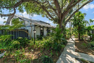 433 N Cypress Dr in Jupiter, FL - Building Photo - Building Photo
