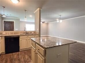 1277 N Rupple Rd in Fayetteville, AR - Building Photo - Building Photo