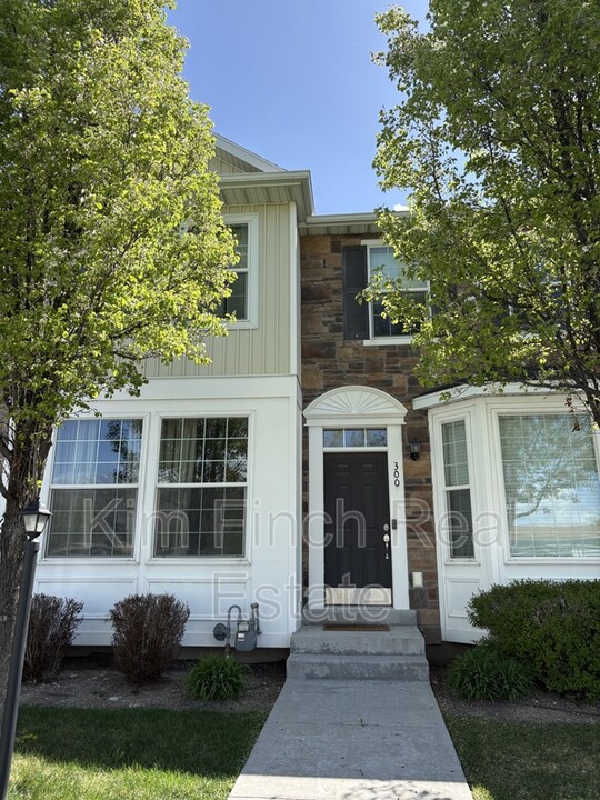 300 1280 W in Provo, UT - Building Photo