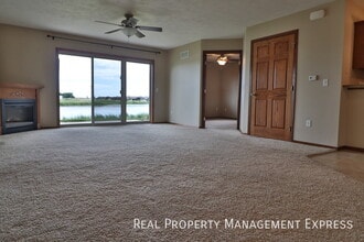 Fantastic 2 Bedroom 2 Bathroom Condo on th in Sioux Falls, SD - Building Photo - Building Photo