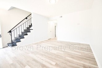 2105 Grand Prix Dr in Fayetteville, NC - Building Photo - Building Photo