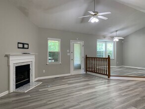 6400 Glen Brack Ct in Raleigh, NC - Building Photo - Building Photo