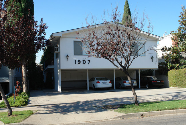 1907 Overland Ave in Los Angeles, CA - Building Photo - Building Photo