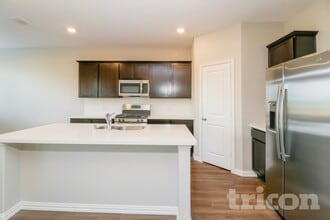 780 Evergreen St in Princeton, TX - Foto de edificio - Building Photo