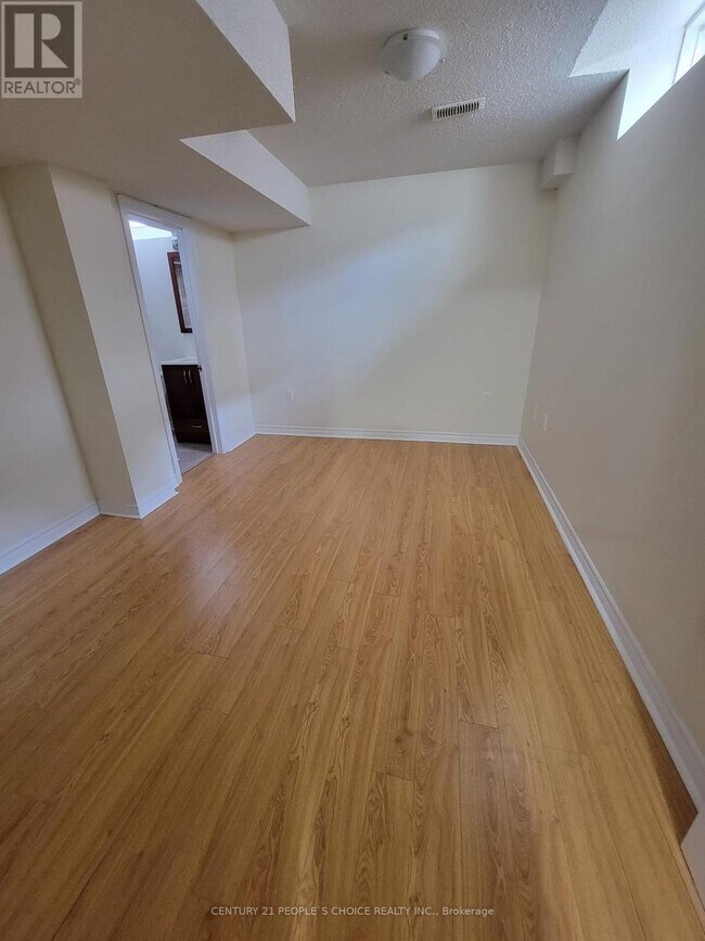 783 Millworks Crescent in Mississauga, ON - Building Photo - Building Photo