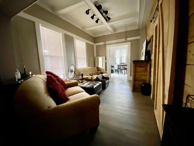 property at 217 S Zetterower Ave