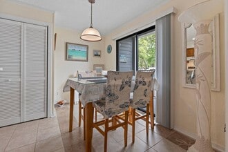 5905 S Kings Hwy, Unit 139A in Myrtle Beach, SC - Building Photo - Building Photo