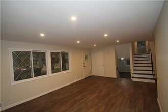34 Bright Oaks Dr in Rochester, NY - Building Photo - Building Photo