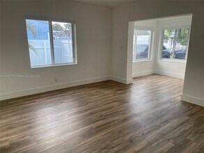 2434 Coolidge St in Hollywood, FL - Building Photo - Building Photo