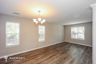 313 Sarasota Ln in Locust Grove, GA - Building Photo - Building Photo