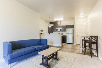 Reserve at Brookwood in Bend, OR - Building Photo - Interior Photo