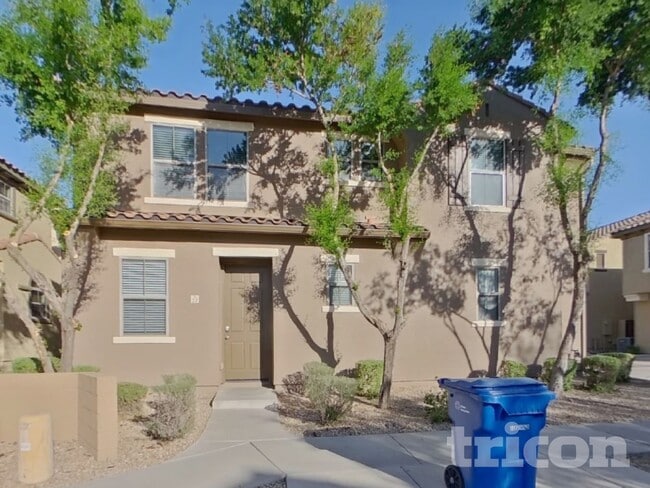 451 S Hawes Rd in Mesa, AZ - Building Photo - Building Photo