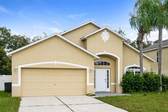 336 Marathon Ln in Sanford, FL - Building Photo - Building Photo