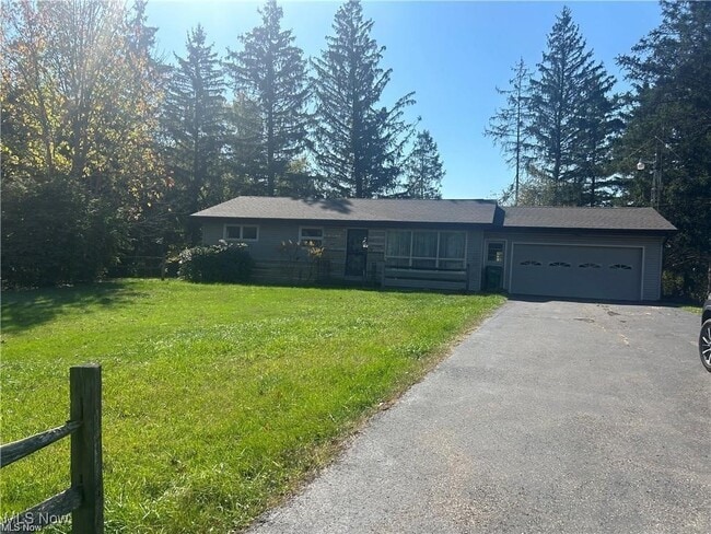 property at 3225 Nob Hill Rd