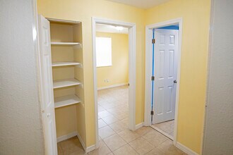 1361 Bridier st in Jacksonville, FL - Building Photo - Building Photo
