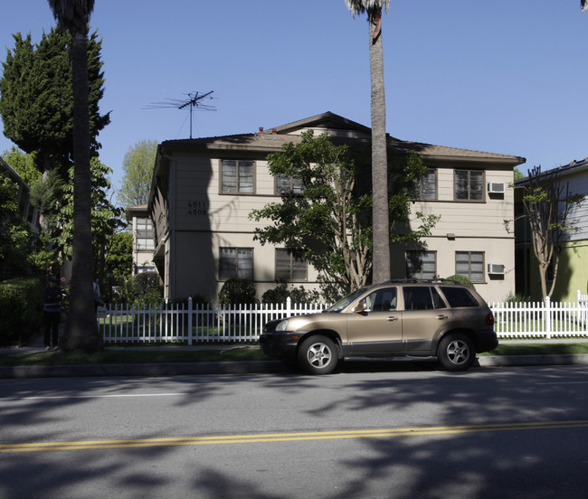 4509-4511 Fulton Ave in Sherman Oaks, CA - Foto de edificio - Building Photo