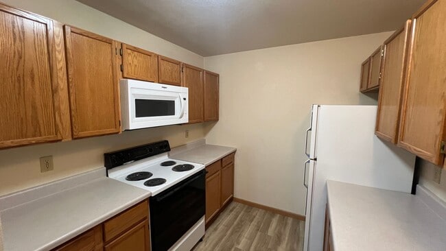 2401 Daws Dr in Bozeman, MT - Building Photo - Building Photo