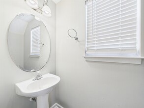 5706 Bent Creek Cir in Charlotte, NC - Building Photo - Building Photo
