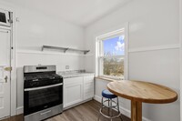 816 Mulford St, Unit 3C in Evanston, IL - Building Photo - Building Photo