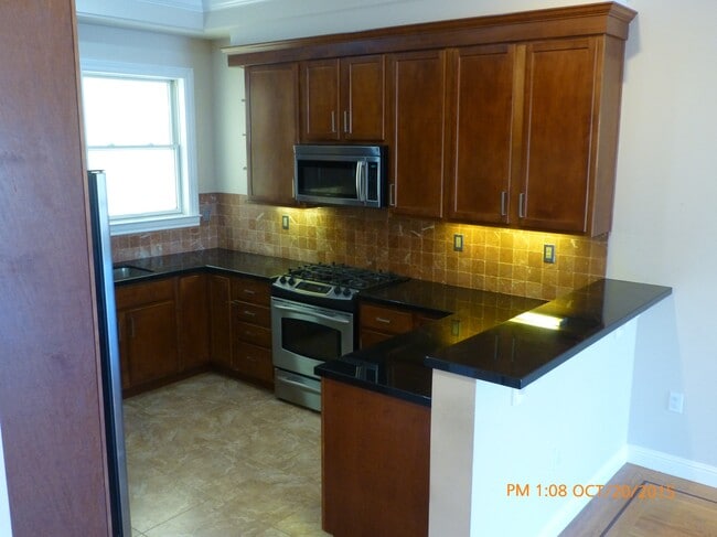 1596 Dolores St in San Francisco, CA - Building Photo - Building Photo