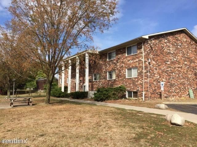 Kedron Ridge Apartments in Olivet, MI - Building Photo