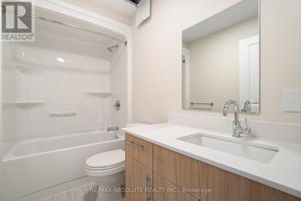 12 Thomas St S in Arnprior, ON - Building Photo - Building Photo