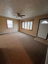 306 E Liberty St in Girard, OH - Building Photo - Building Photo