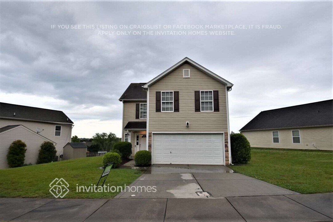 4193 Broadstairs Dr SW in Concord, NC - Building Photo