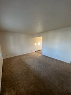 905 5th St in Fairbury, NE - Building Photo - Building Photo