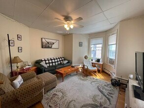 4 Mount Vernon St in Boston, MA - Building Photo - Building Photo