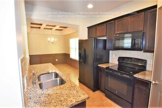 681 Sweet Ashley Way in Loganville, GA - Foto de edificio - Building Photo