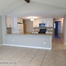 563 Thomas Stone Ct in Orange Park, FL - Building Photo - Building Photo