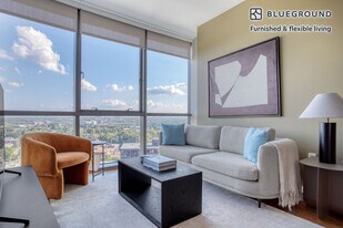 11418 Rockville Pike in North Bethesda, MD - Building Photo